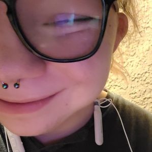 Meet your Posher, Kae